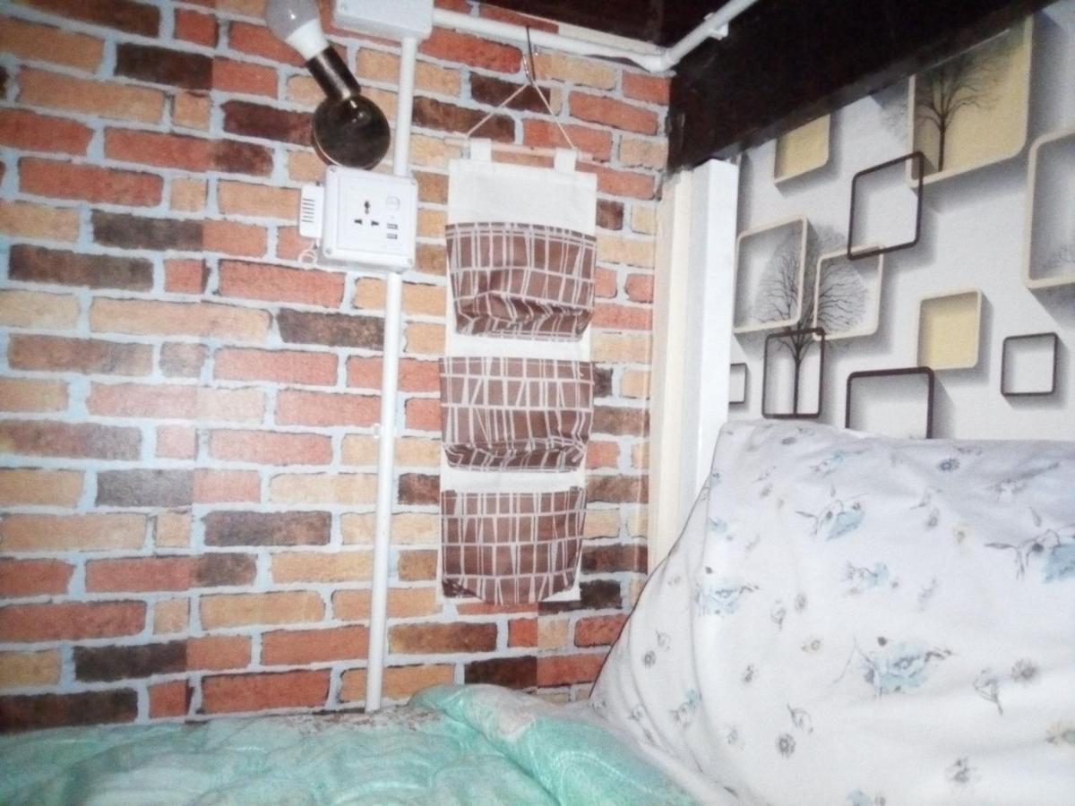 방콕 Ban Kru Ae Mixed Dorm B&B 외부 사진